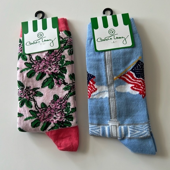 Womans Socks 2 pair. New. - Picture 1 of 8
